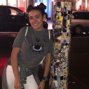 Meet your Posher, Mónica